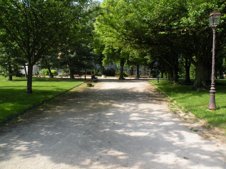  Parc Saint-Remi